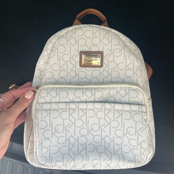 Calvin Klein Bookbag - Picture 1 of 4